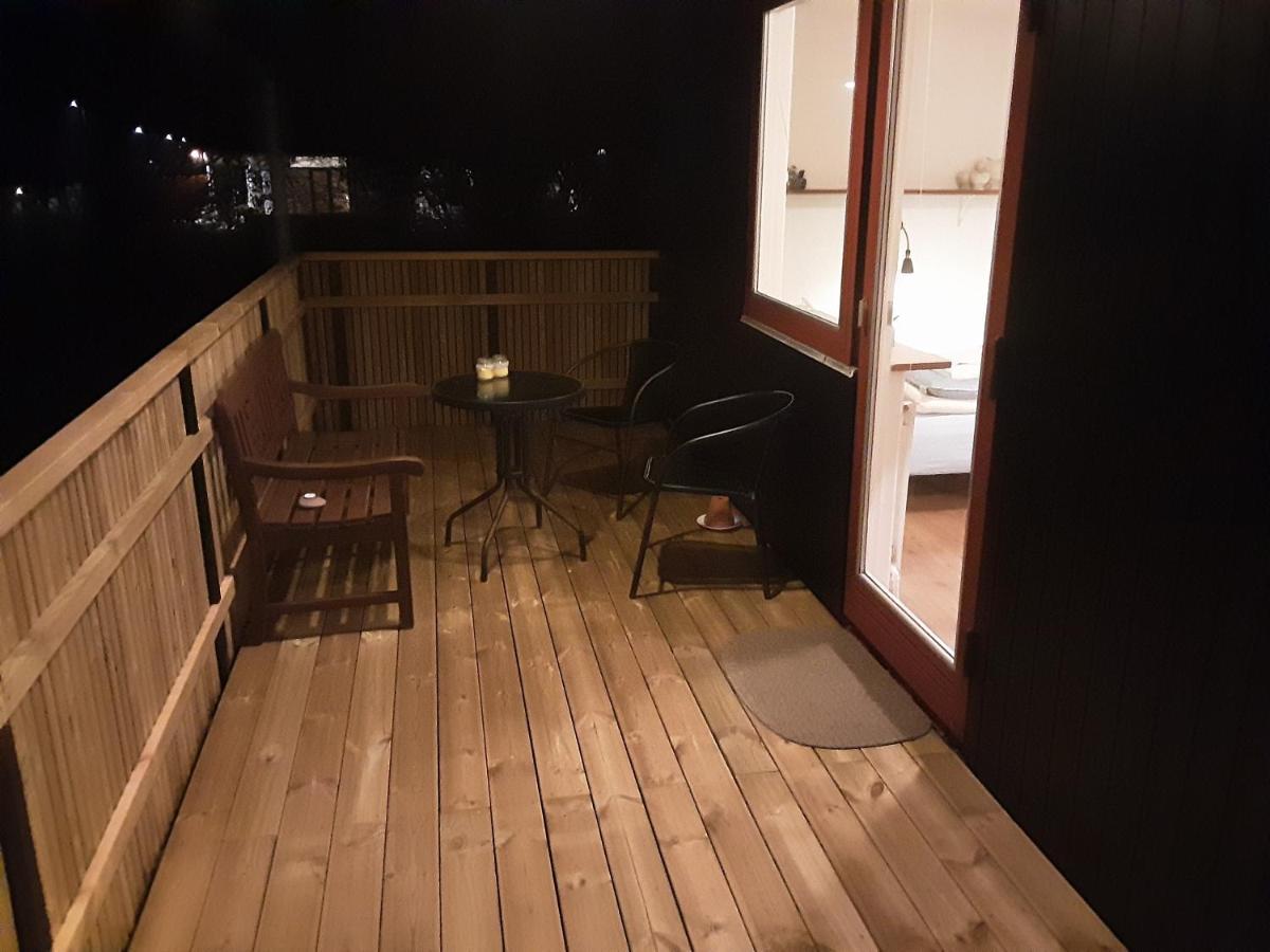 Bed and Breakfast Tjornely Ostervra Экстерьер фото