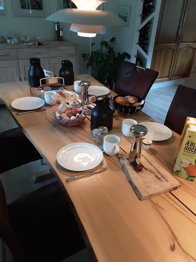 Bed and Breakfast Tjornely Ostervra Экстерьер фото